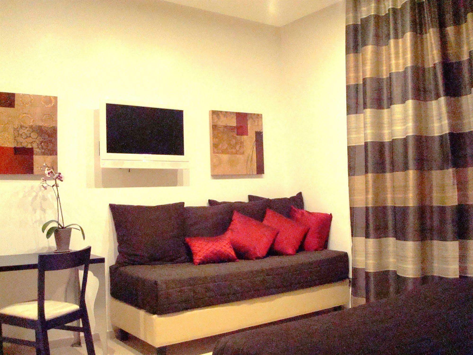 Interno 5 B&B Рим Екстериор снимка